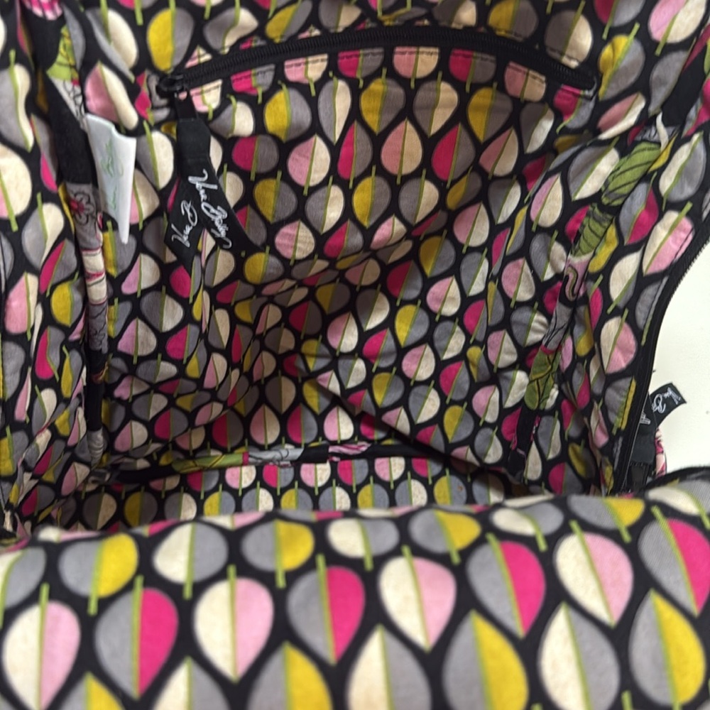 Vera Bradley Backpack 🎒 Floral Quilted black pink greens - Picture 10 of 16
